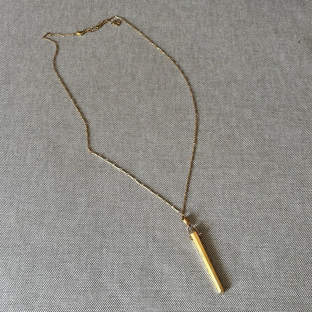 Stella & Dot “Rebel” Pendant Necklace